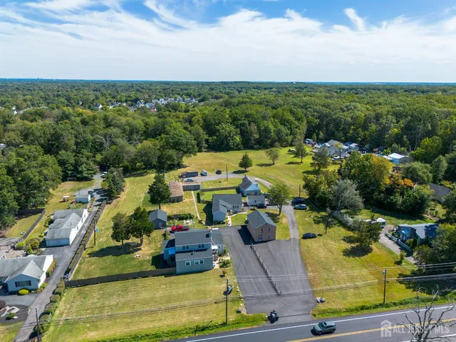 a picture of city view