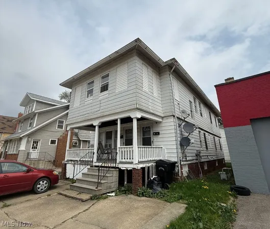 $175,000 | 622 Middle Avenue, Elyria, OH 44035