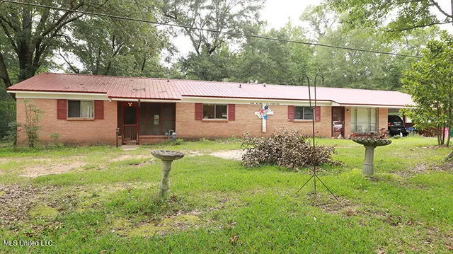 $193,000 | 5083 Terry Road, Jackson, MS 39212