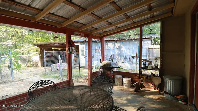 $193,000 | 5083 Terry Road, Jackson, MS 39212