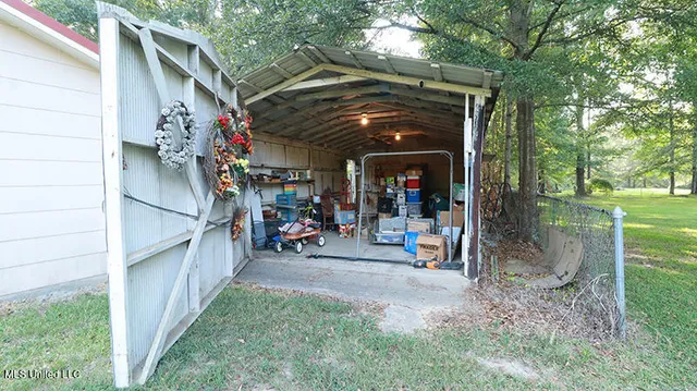 $193,000 | 5083 Terry Road, Jackson, MS 39212