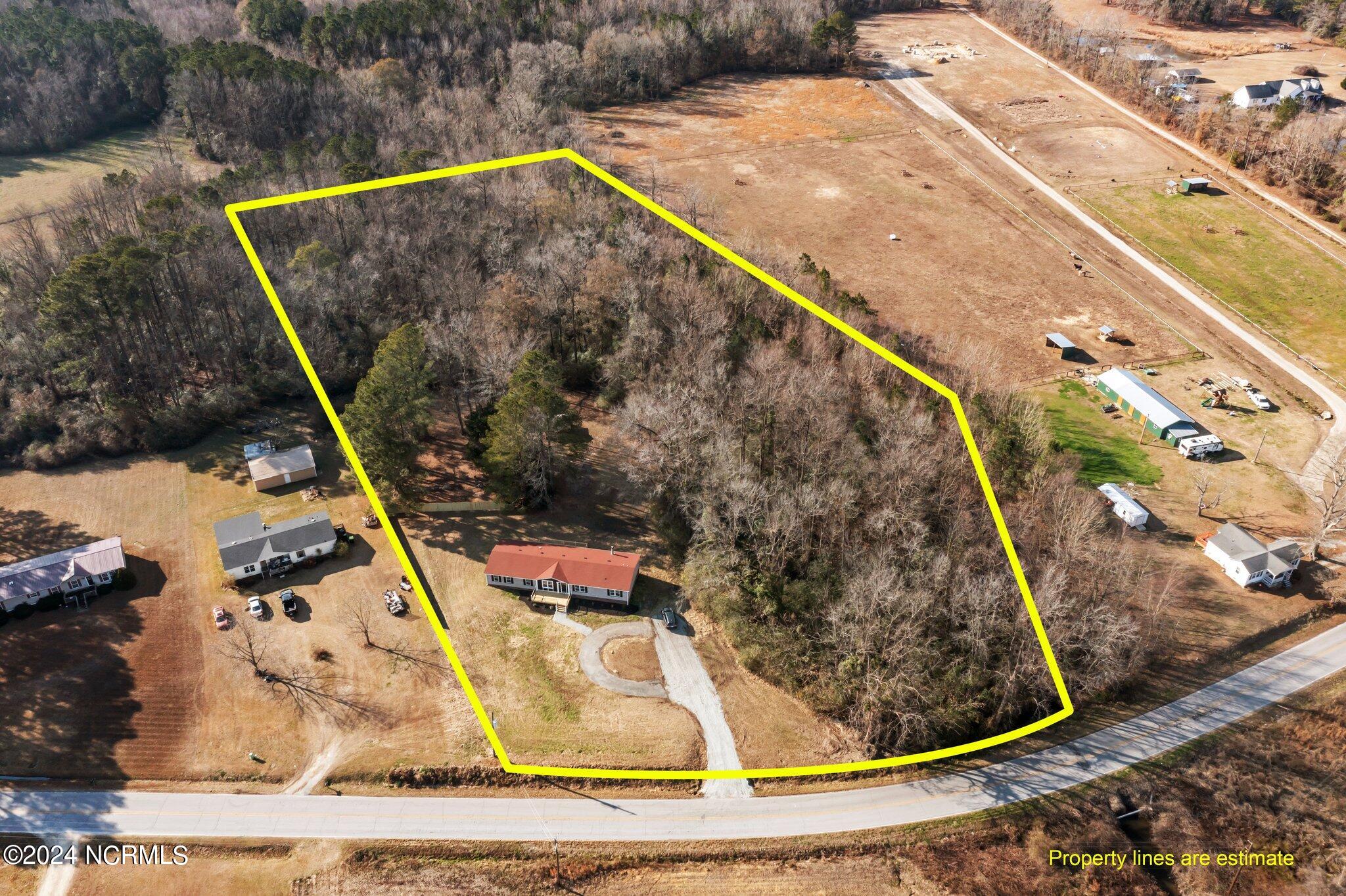 580 Haw Branch Road Richlands, NC 28574 - Photo 10 of 32 580 Haw Branch-outlined aerial