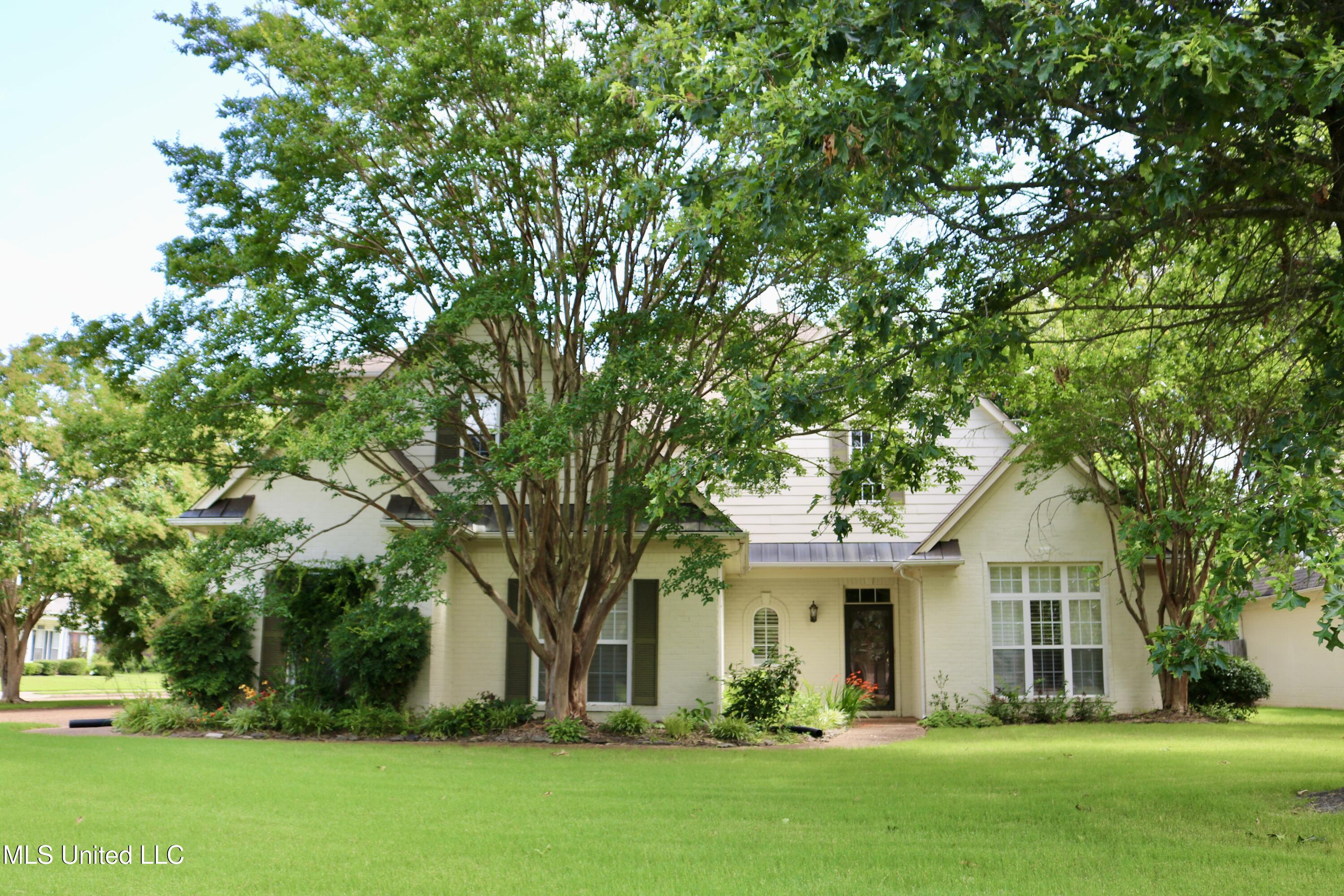 860 Cedar Grove Parkway Hernando, MS 38632 - Photo 1 of 62 Front