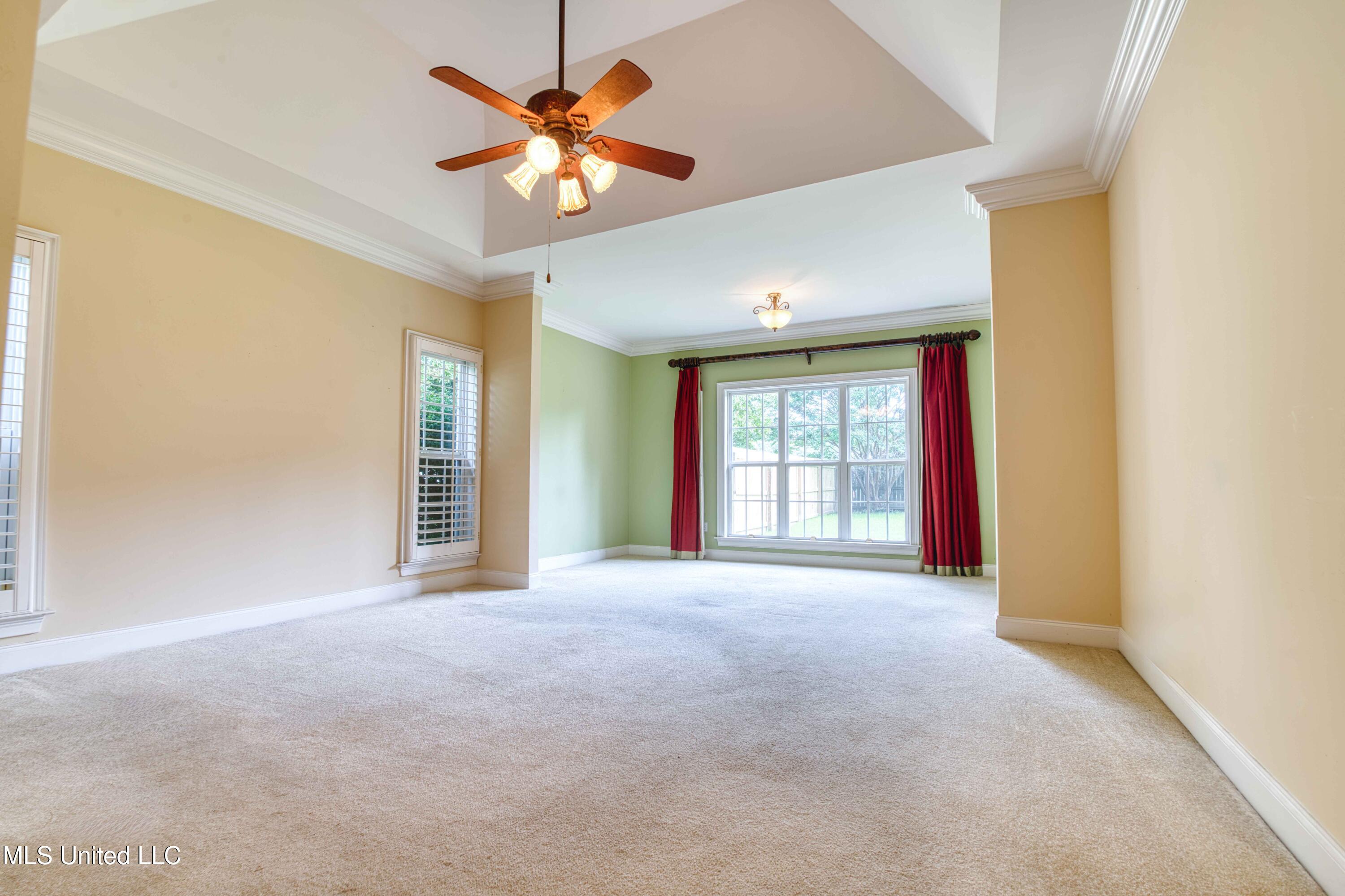 860 Cedar Grove Parkway Hernando, MS 38632 - Photo 26 of 62 Primary Bedroom and Sitting Area