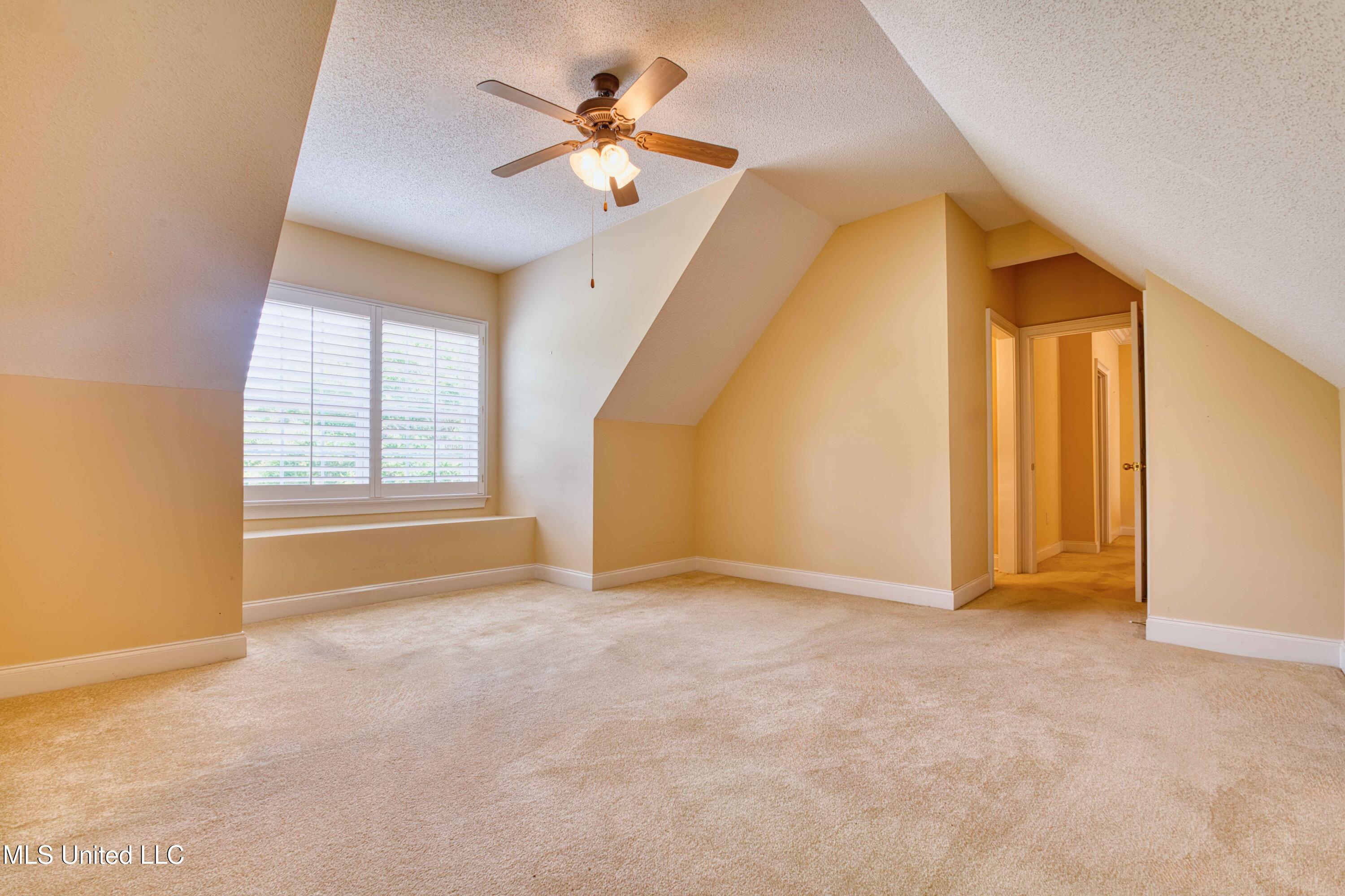 860 Cedar Grove Parkway Hernando, MS 38632 - Photo 32 of 62 Guest Bedroom