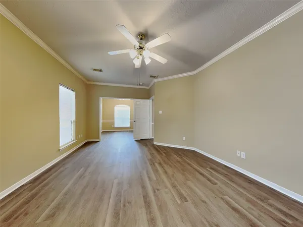 $2,620 | 11911 Lakewood Hills Drive, Tomball, TX 77377