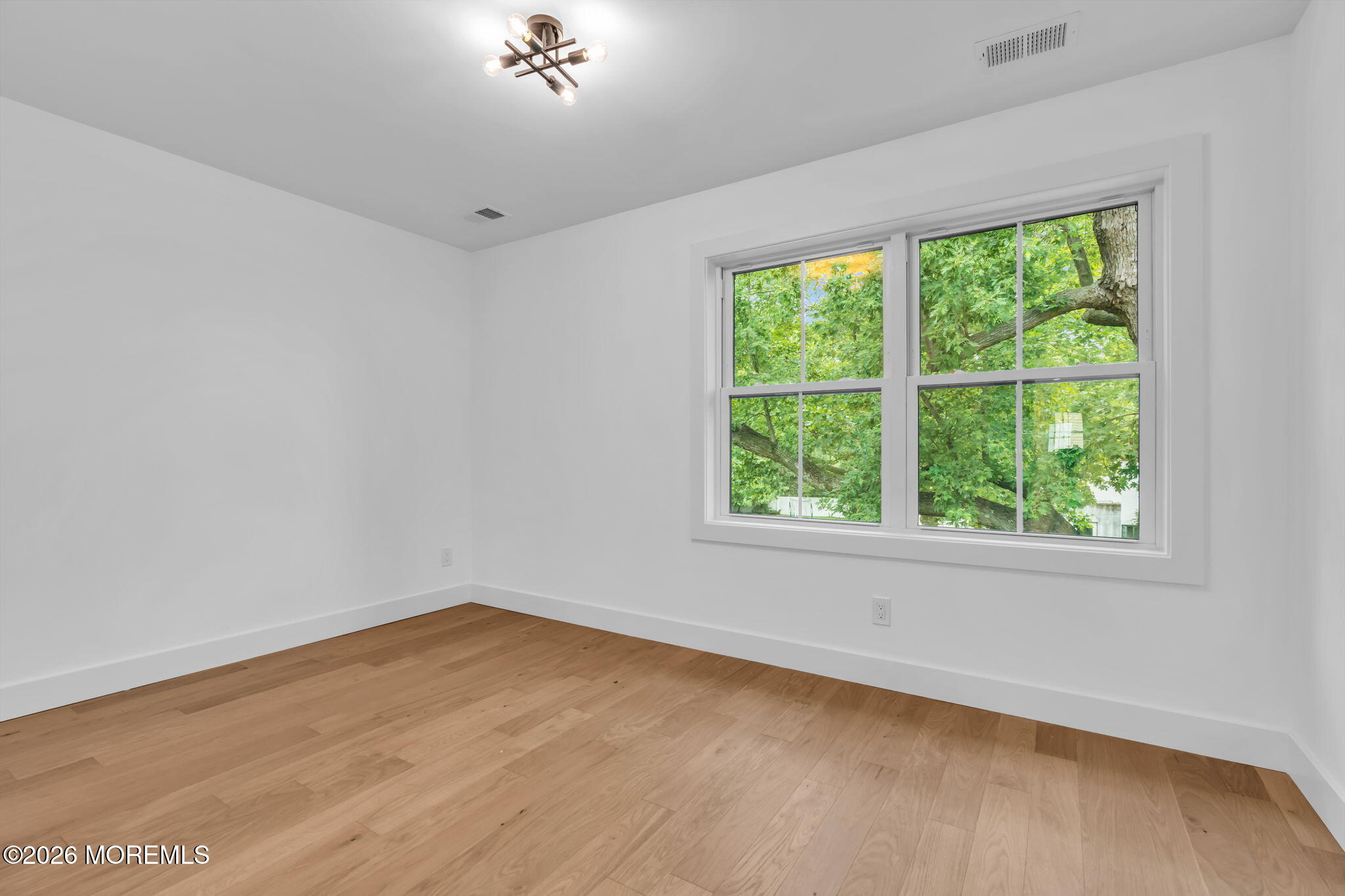 748 Holmdel Road Holmdel, NJ 07733 - Photo 31 of 48 103-web-or-mls-DSC01565