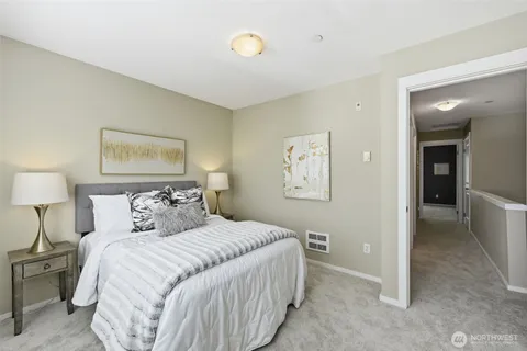 $690,000 | 22672 Northeast Alder Crest Lane, Redmond, WA 98053