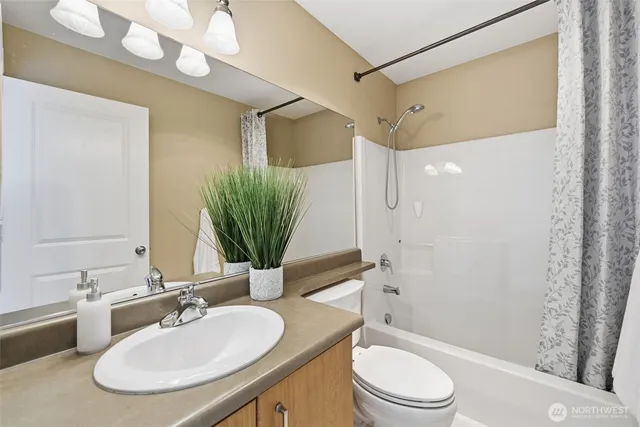 $690,000 | 22672 Northeast Alder Crest Lane, Redmond, WA 98053