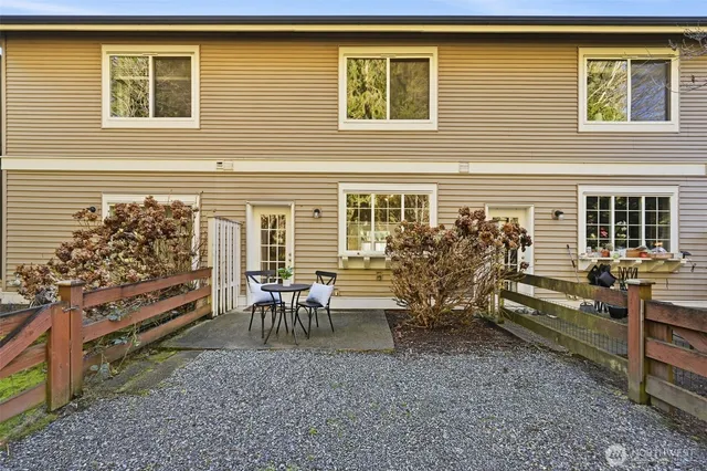 $690,000 | 22672 Northeast Alder Crest Lane, Redmond, WA 98053