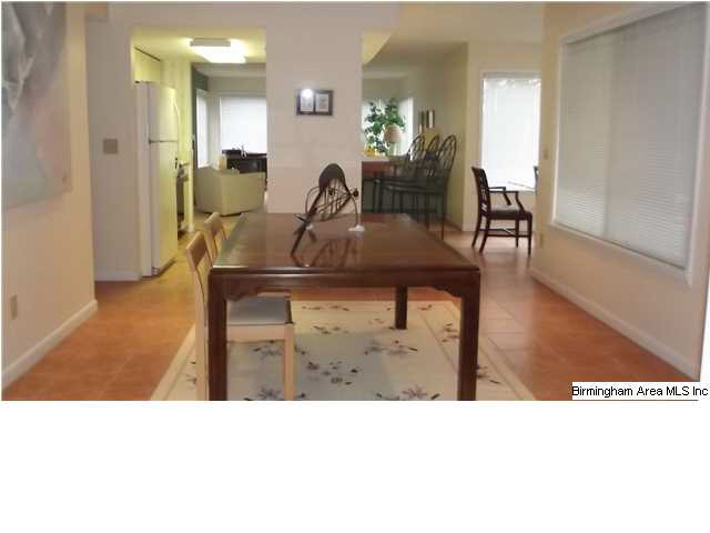 307 Paradise Isle, Unit 307 Riverside, AL 35135 - Photo 3 of 31