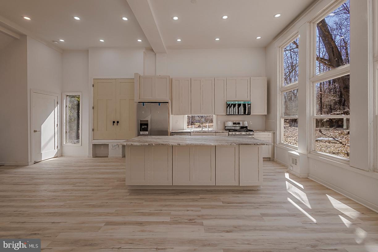 242 Hollow Road Skillman, NJ 08558 - Photo 8 of 20