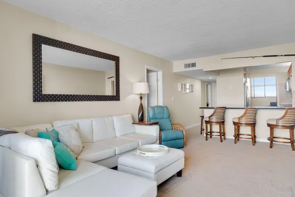 $624,000 | 88540 Overseas Highway, Unit 304, Tavernier, FL 33070
