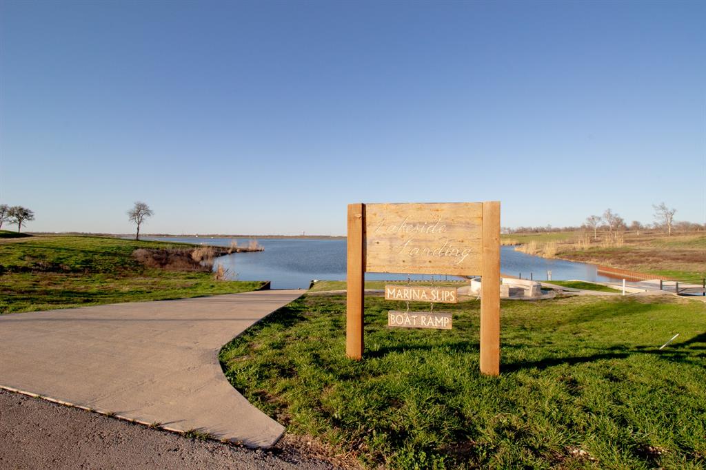 Tbd Tbd Shoreside Drive Corsicana, TX 75109 - Photo 17 of 21 a view of a backyard
