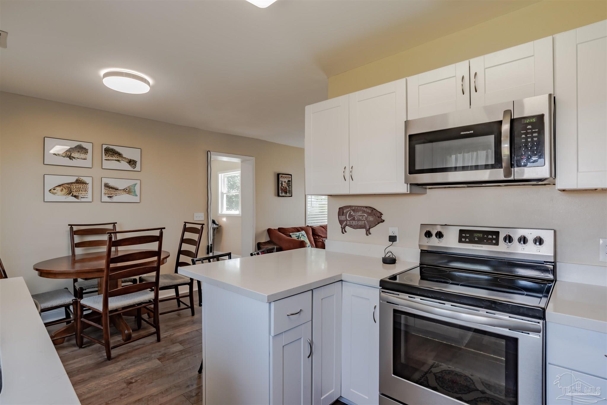 208 Bryant Road Pensacola, FL 32507 - Photo 11 of 25