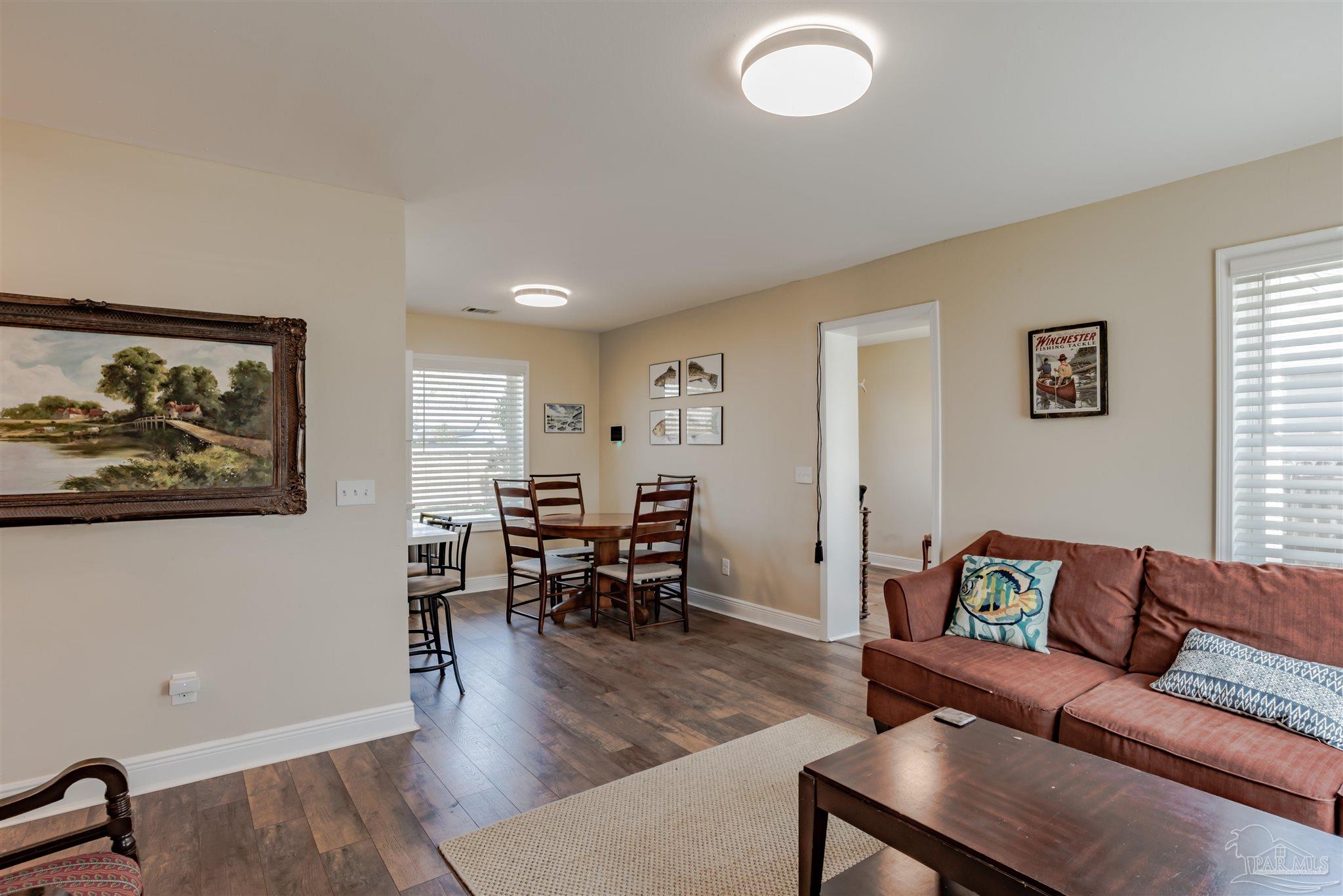 208 Bryant Road Pensacola, FL 32507 - Photo 6 of 25