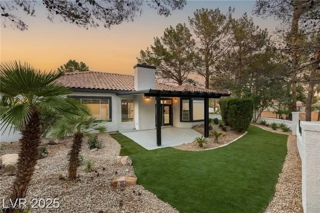 $839,000 | 9029 Rivers Edge Drive, Las Vegas, NV 89117