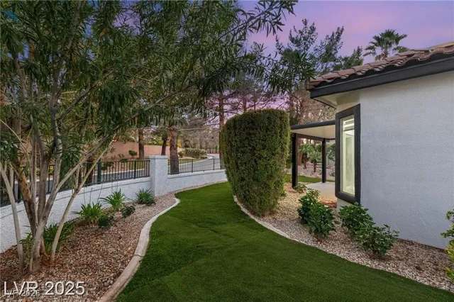 $839,000 | 9029 Rivers Edge Drive, Las Vegas, NV 89117