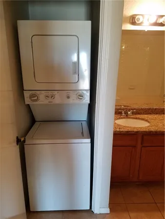 $1,250 | 2450 Wickersham Lane, Unit 1317, Austin, TX 78741