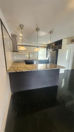 $1,800 | 3811 Northwest 84th Avenue, Unit 2B, Sunrise, FL 33351