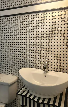 $1,800 | 3811 Northwest 84th Avenue, Unit 2B, Sunrise, FL 33351