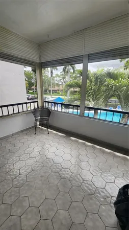 $1,800 | 3811 Northwest 84th Avenue, Unit 2B, Sunrise, FL 33351