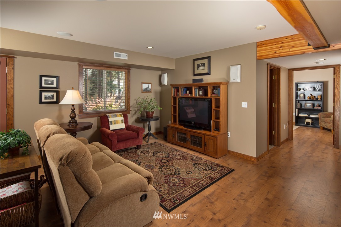 7410 Navarre Road Chelan, WA 98816 - Photo 19 of 25 Gallery Image 19