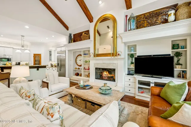 $949,900 | 10014 Vineyard Lake Road East, Jacksonville, FL 32256