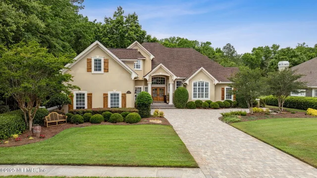$949,900 | 10014 Vineyard Lake Road East, Jacksonville, FL 32256