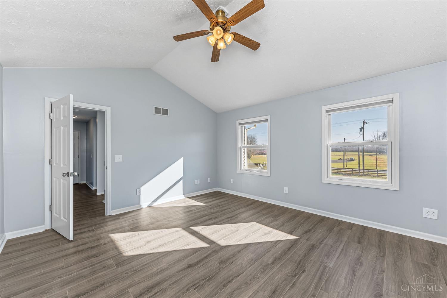 6021 Roudebush Road Goshen, OH 45122 - Photo 13 of 35 Gallery Image 13