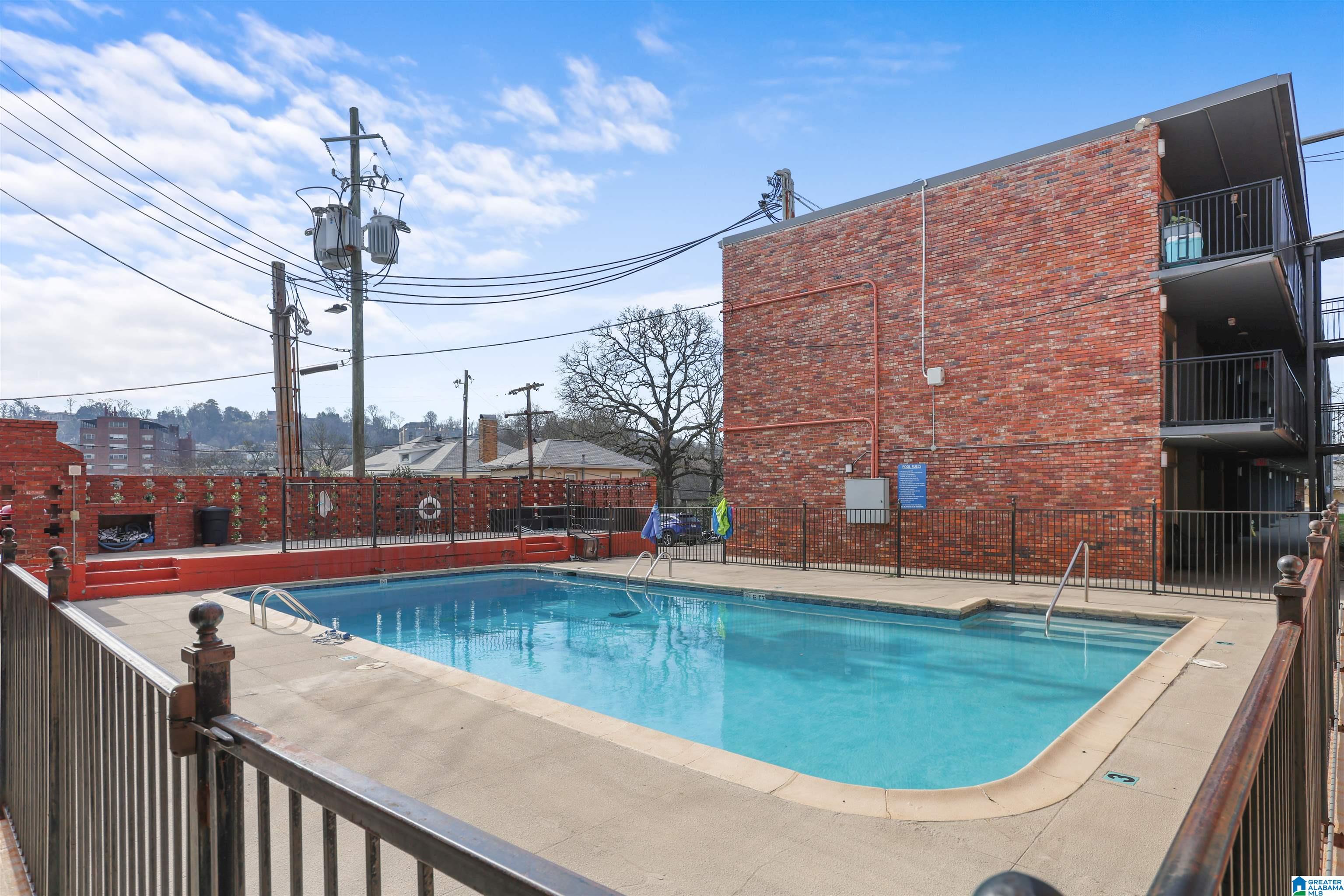 2990 Rhodes Circle South, Unit 310 Birmingham, AL 35205 - Photo 5 of 17