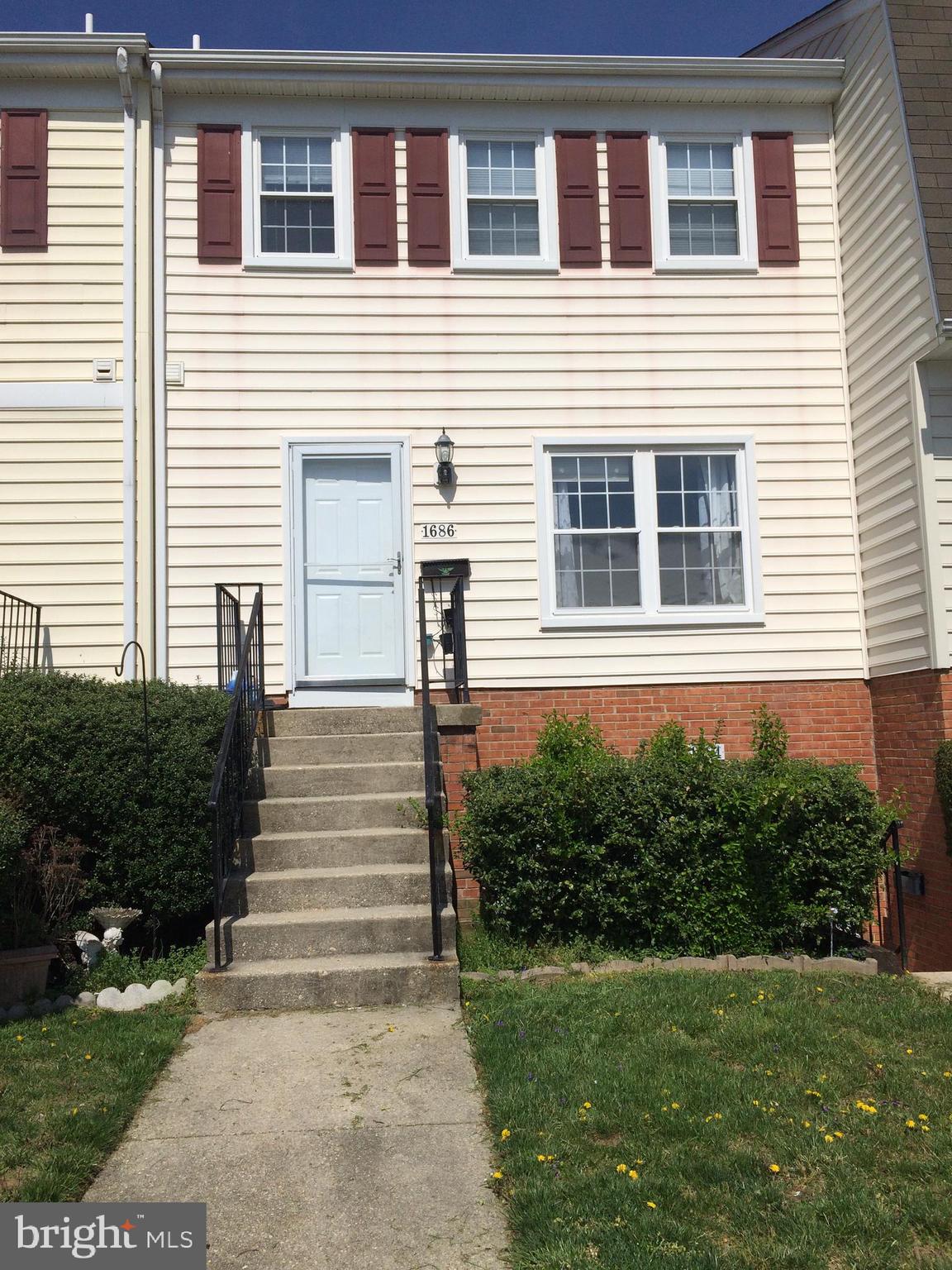1686 Ridgely Court, Unit 173 Crofton, MD 21114 - Photo 1 of 14 Gallery Image 1
