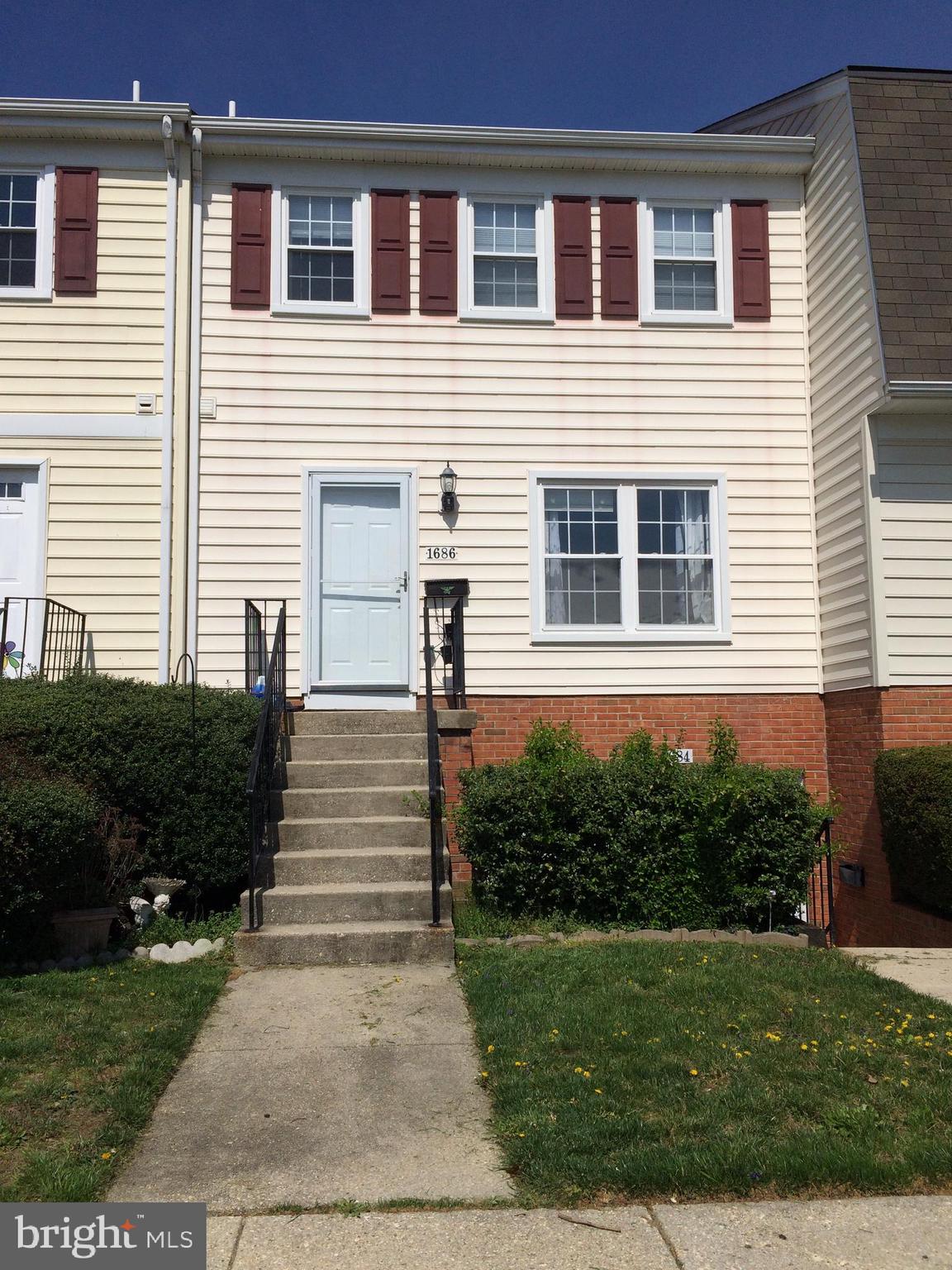 1686 Ridgely Court, Unit 173 Crofton, MD 21114 - Photo 2 of 14 Gallery Image 2