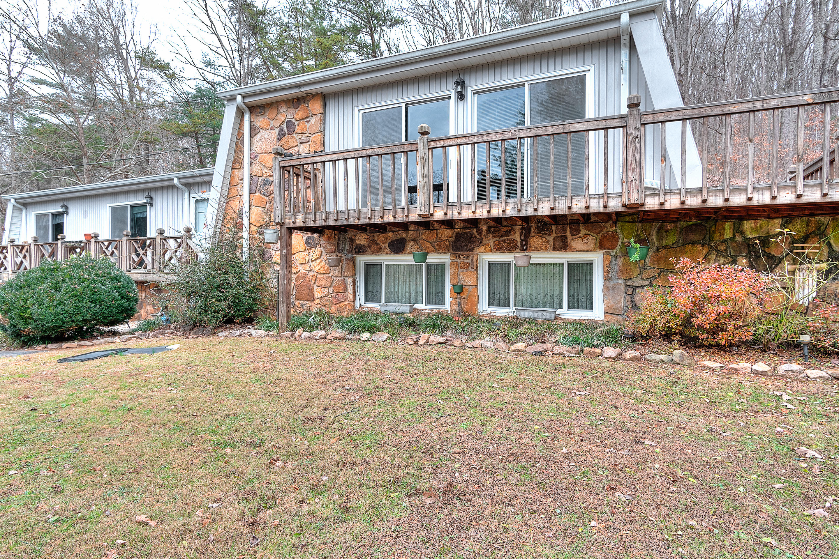 2845 Siam Road Elizabethton, TN 37643 - Photo 3 of 48 exterior_mls-8