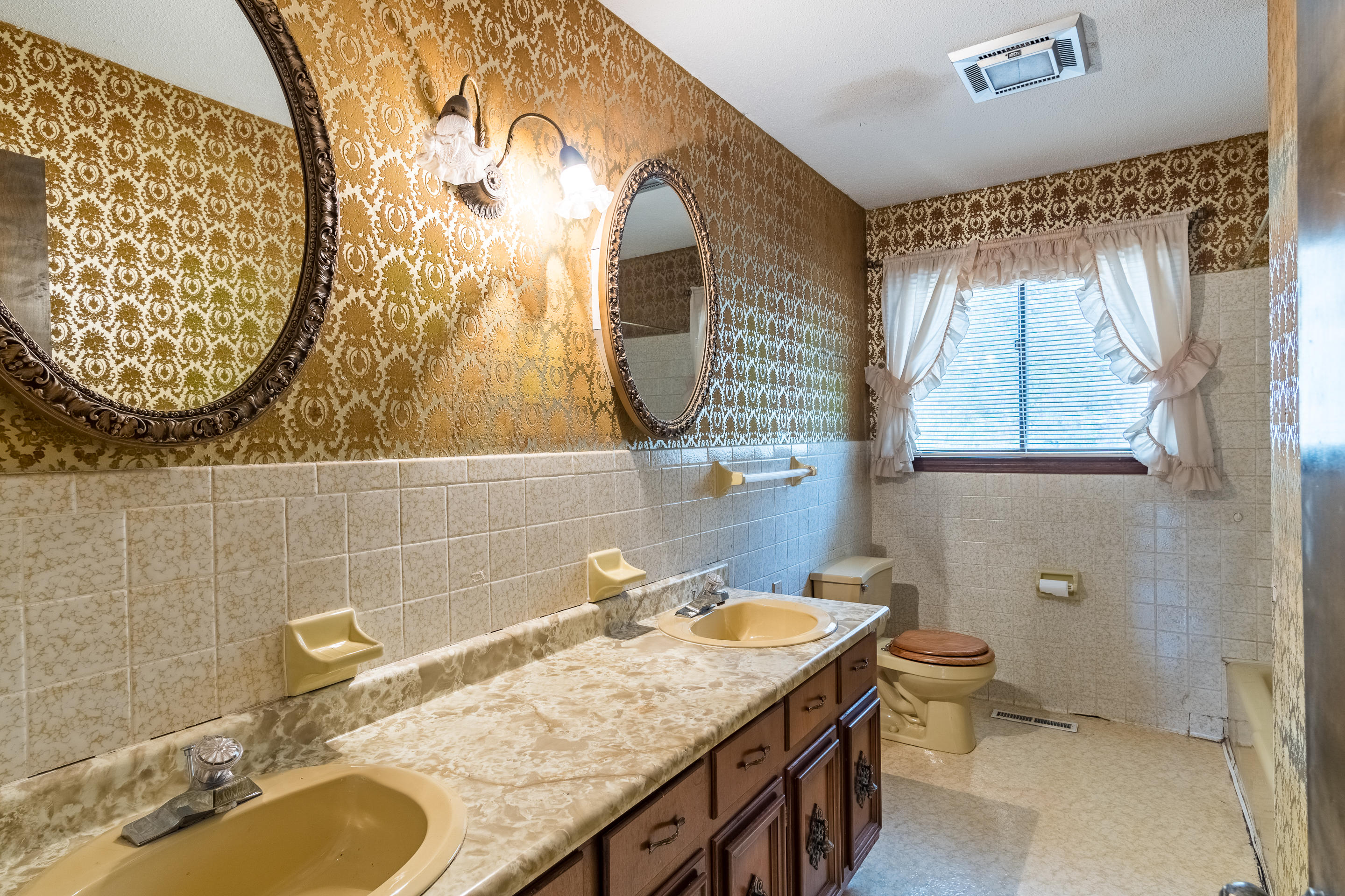 2845 Siam Road Elizabethton, TN 37643 - Photo 29 of 48 interior_mls-13