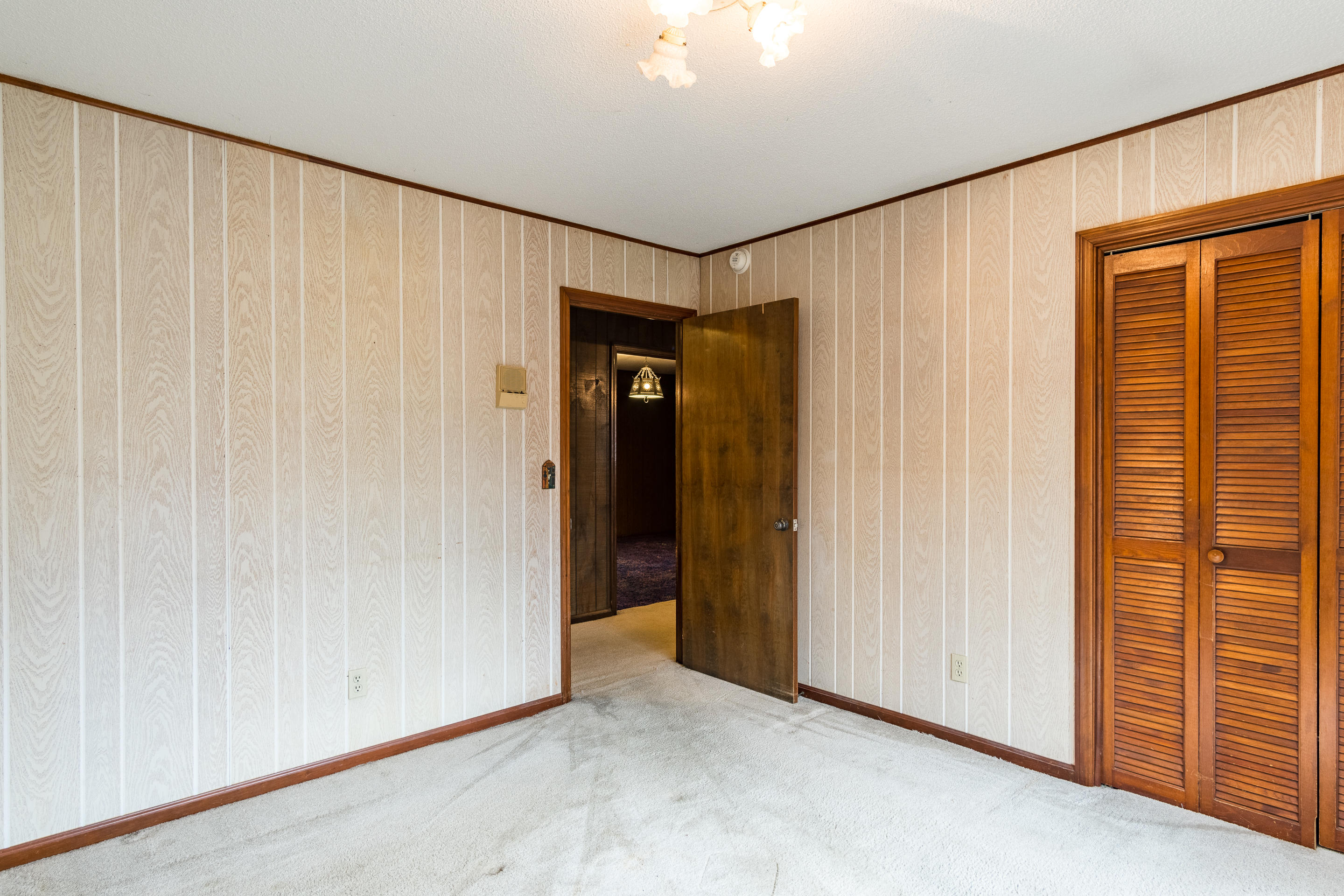2845 Siam Road Elizabethton, TN 37643 - Photo 33 of 48 interior_mls-17