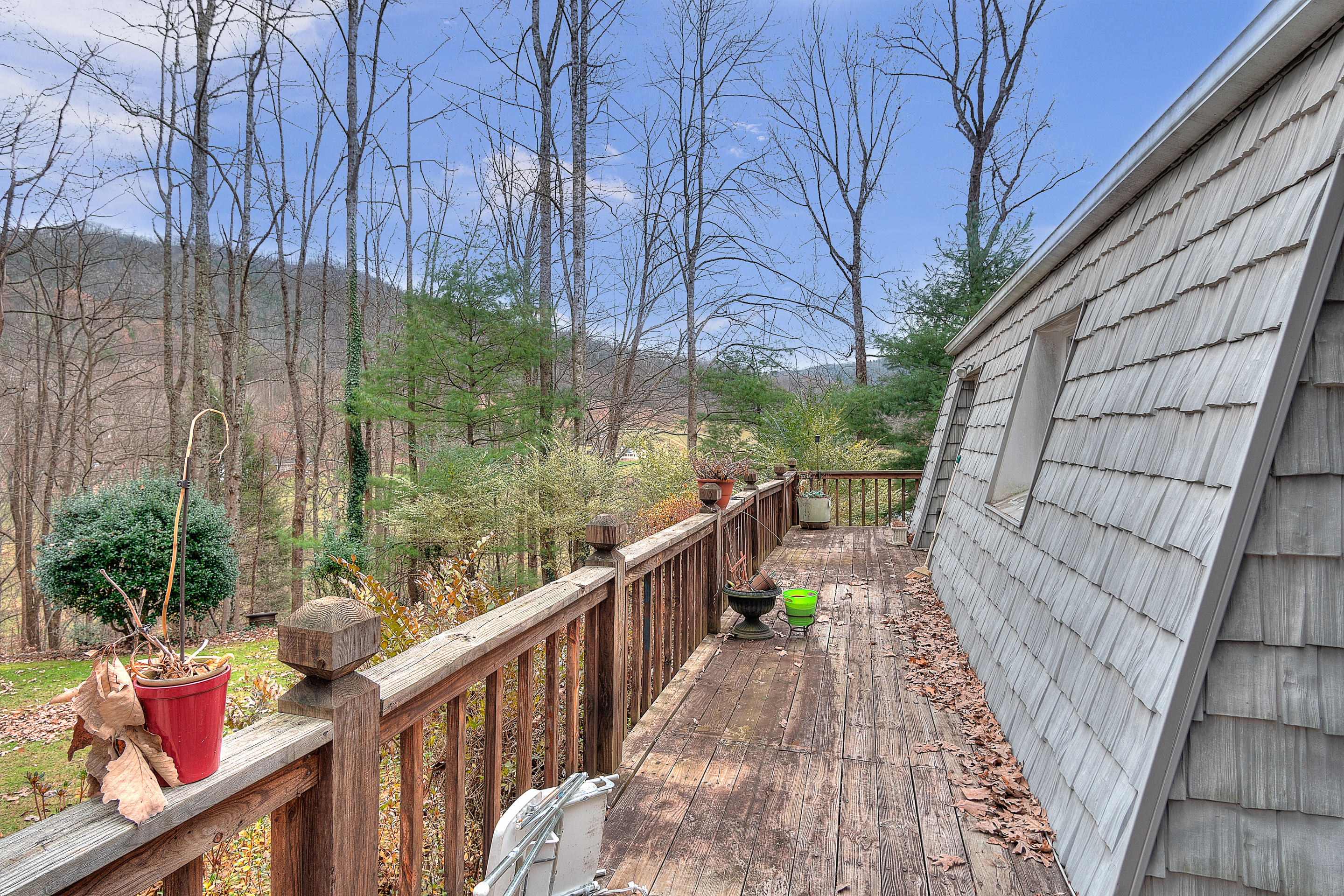 2845 Siam Road Elizabethton, TN 37643 - Photo 9 of 48 exterior_mls-14