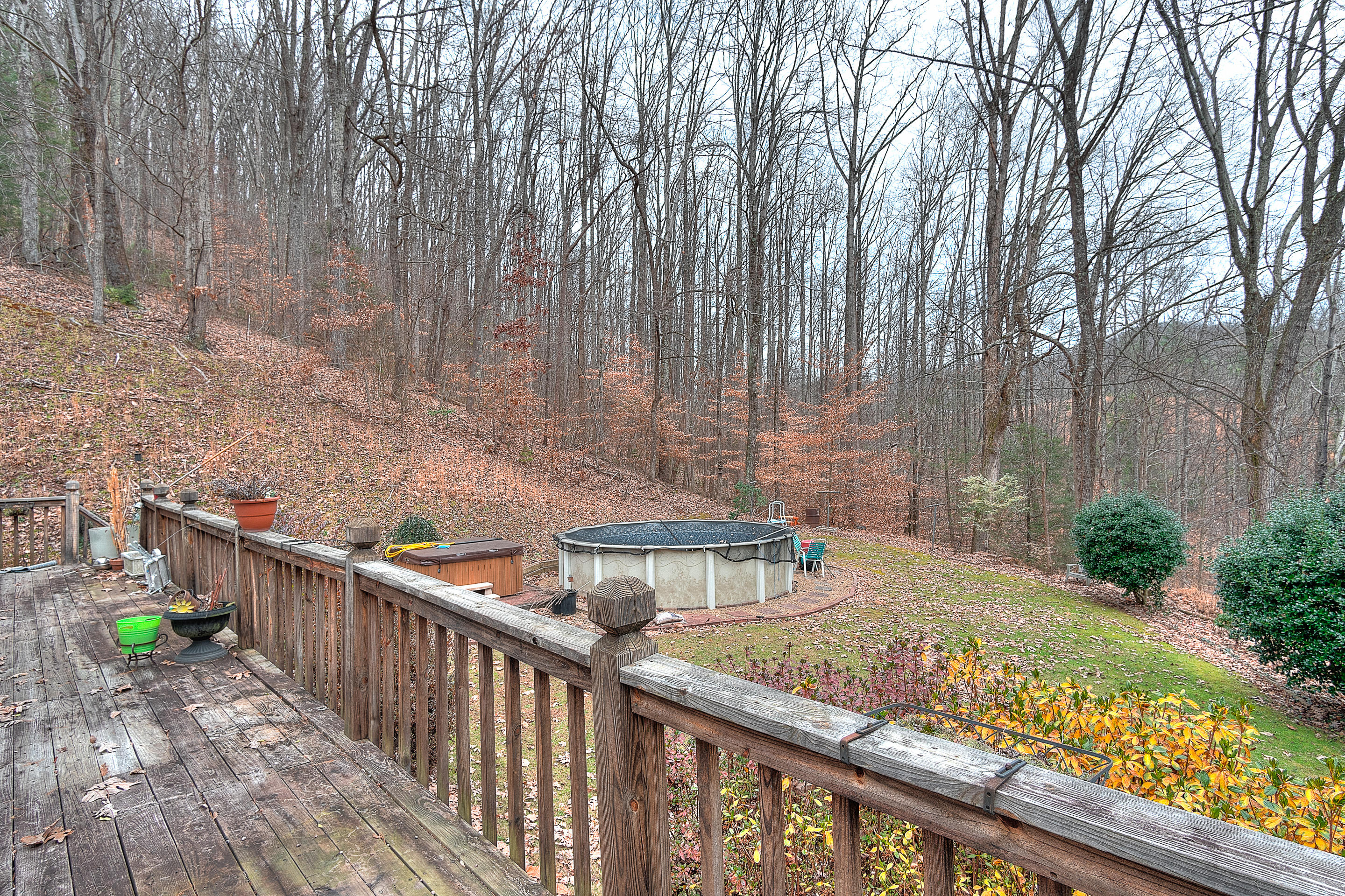 2845 Siam Road Elizabethton, TN 37643 - Photo 10 of 48 exterior_mls-15