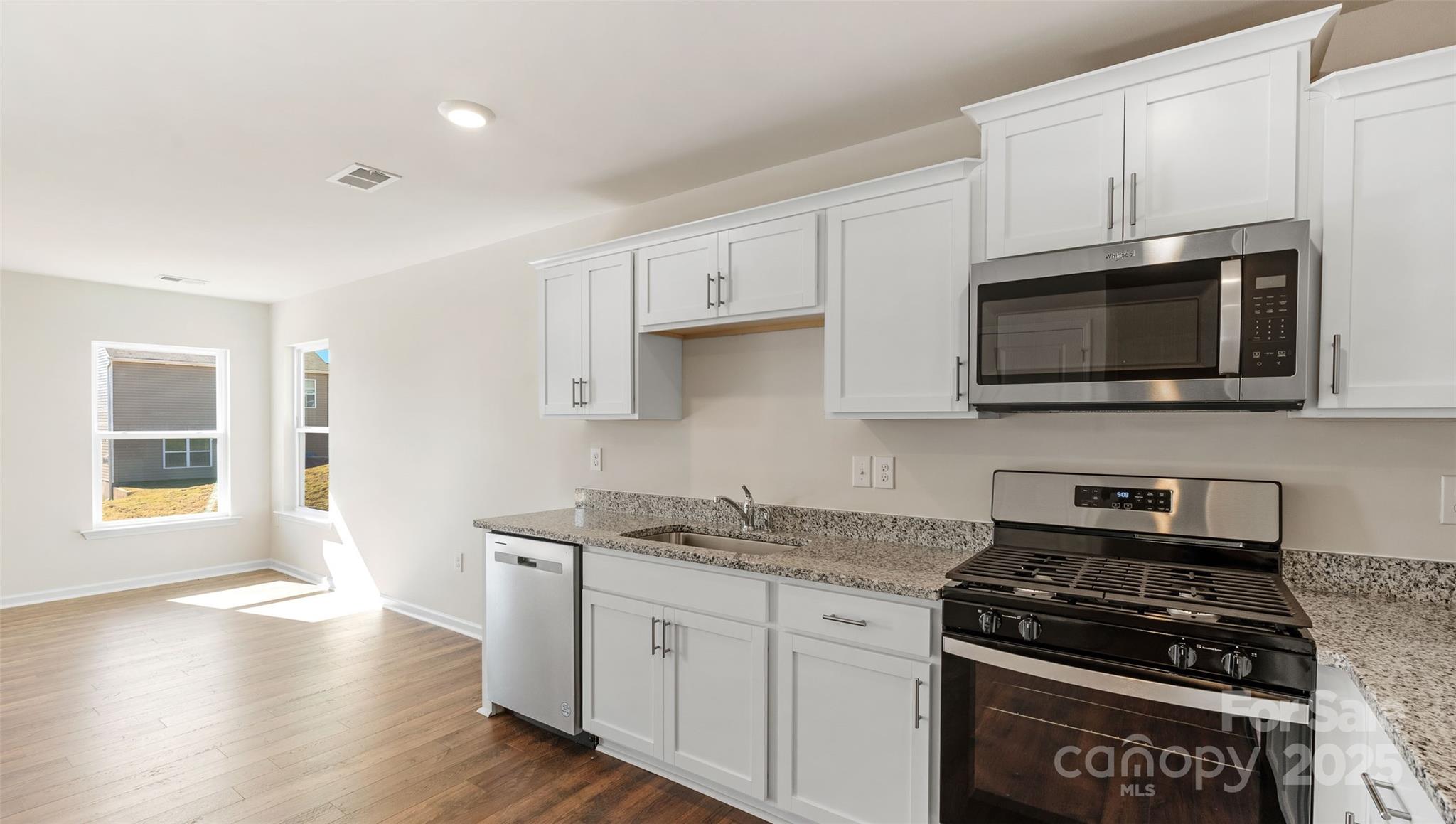 4677 Fanning Road Hickory, NC 28602 - Photo 14 of 25 Gallery Image 14