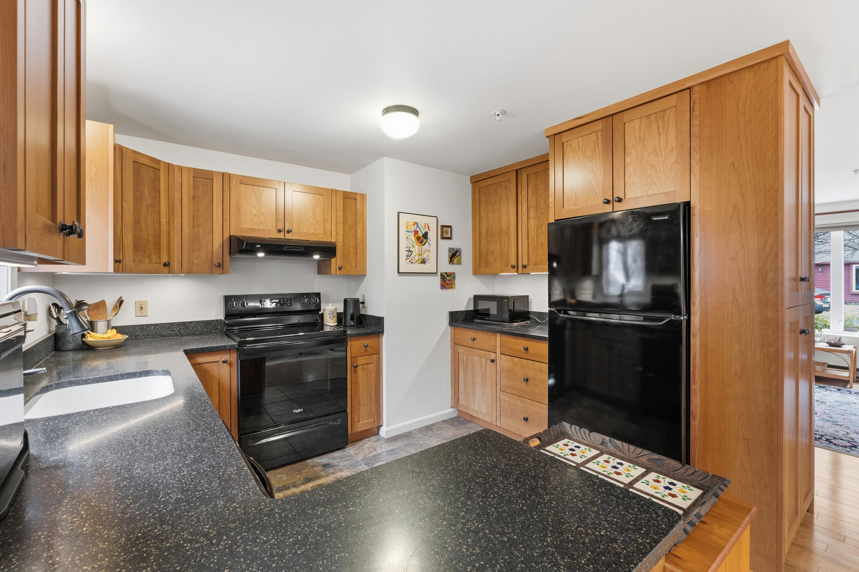 84 Willow Grove Road, Unit 84 Brunswick, ME 04011 - Photo 11 of 52 Kitchen