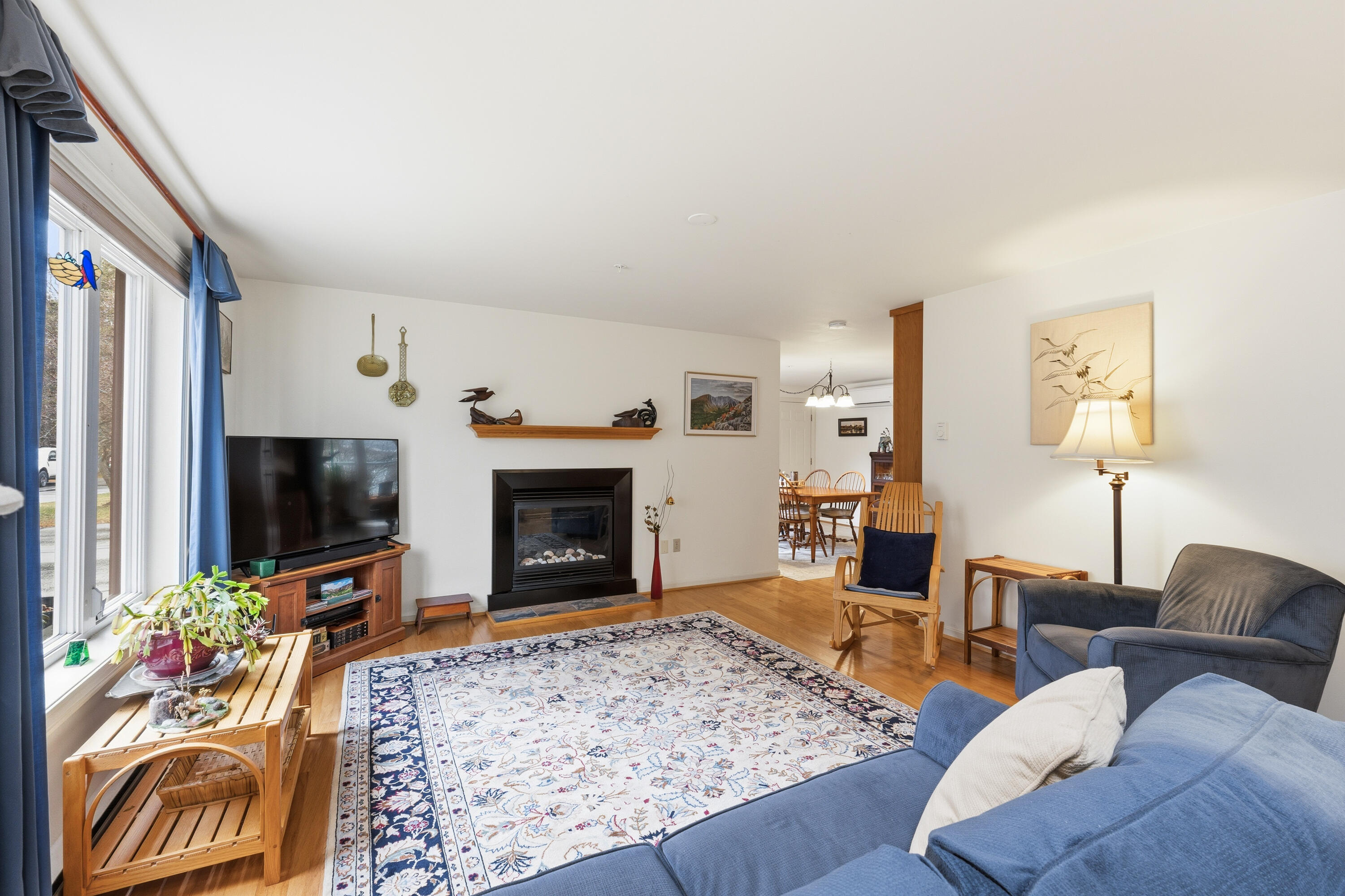 84 Willow Grove Road, Unit 84 Brunswick, ME 04011 - Photo 6 of 52 Living Room