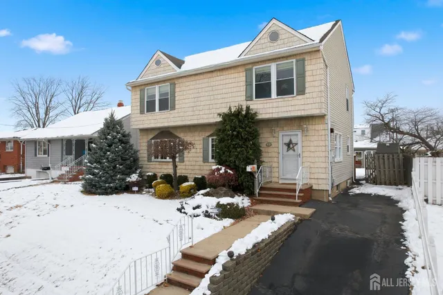 $625,000 | 90 Coolidge Avenue, Carteret, NJ 07008