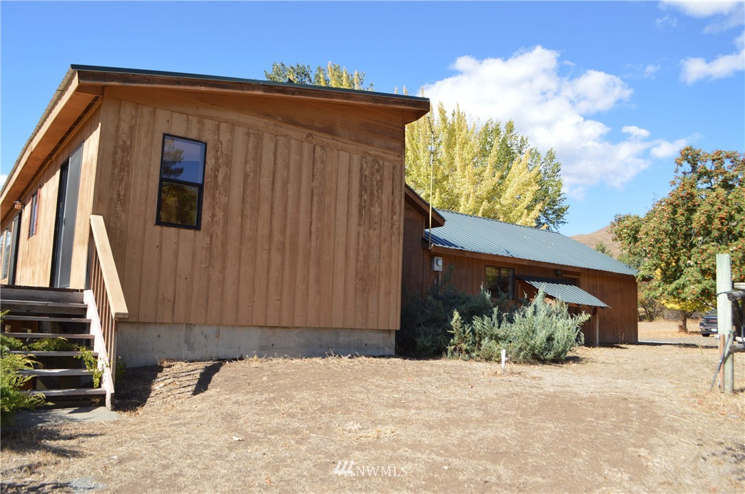 325 Twisp River Road Twisp, WA 98856 - Photo 5 of 21 Gallery Image 5