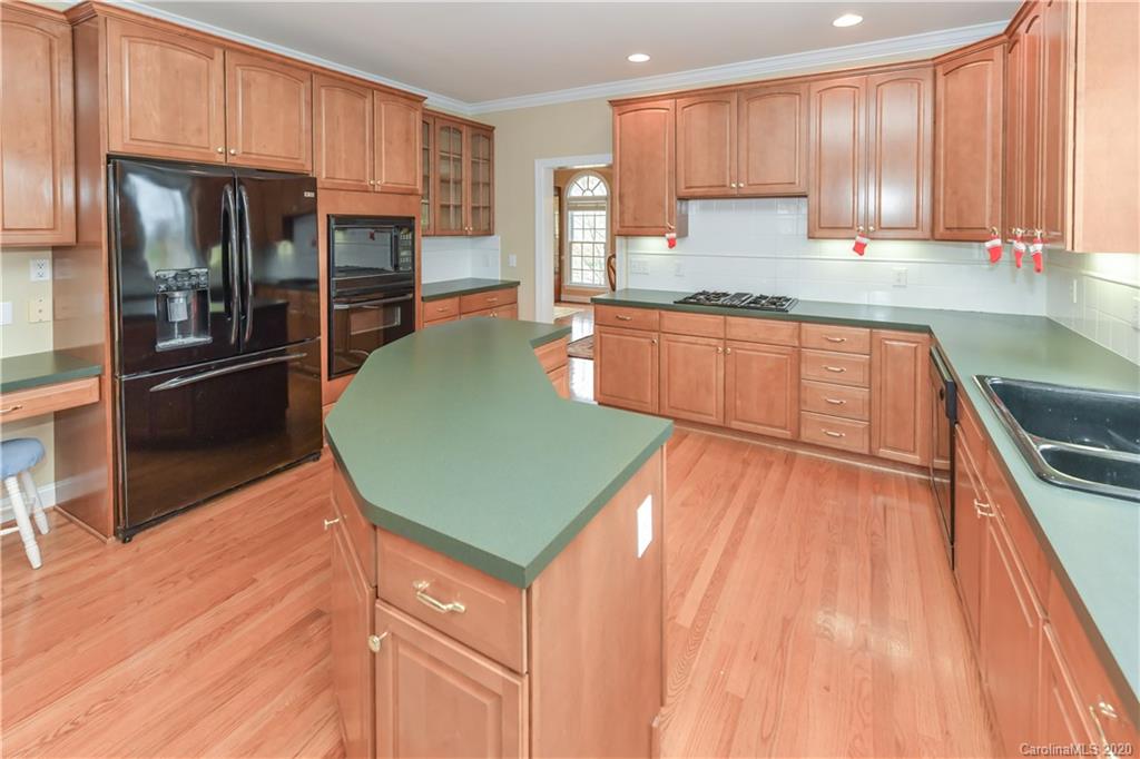 2307 Maynard Road Charlotte, NC 28270 - Photo 13 of 45 Gallery Image 13
