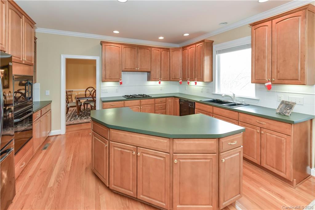 2307 Maynard Road Charlotte, NC 28270 - Photo 14 of 45 Gallery Image 14