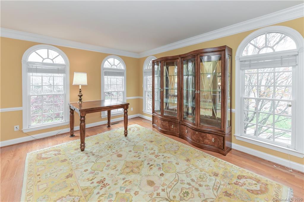 2307 Maynard Road Charlotte, NC 28270 - Photo 9 of 45 Gallery Image 9