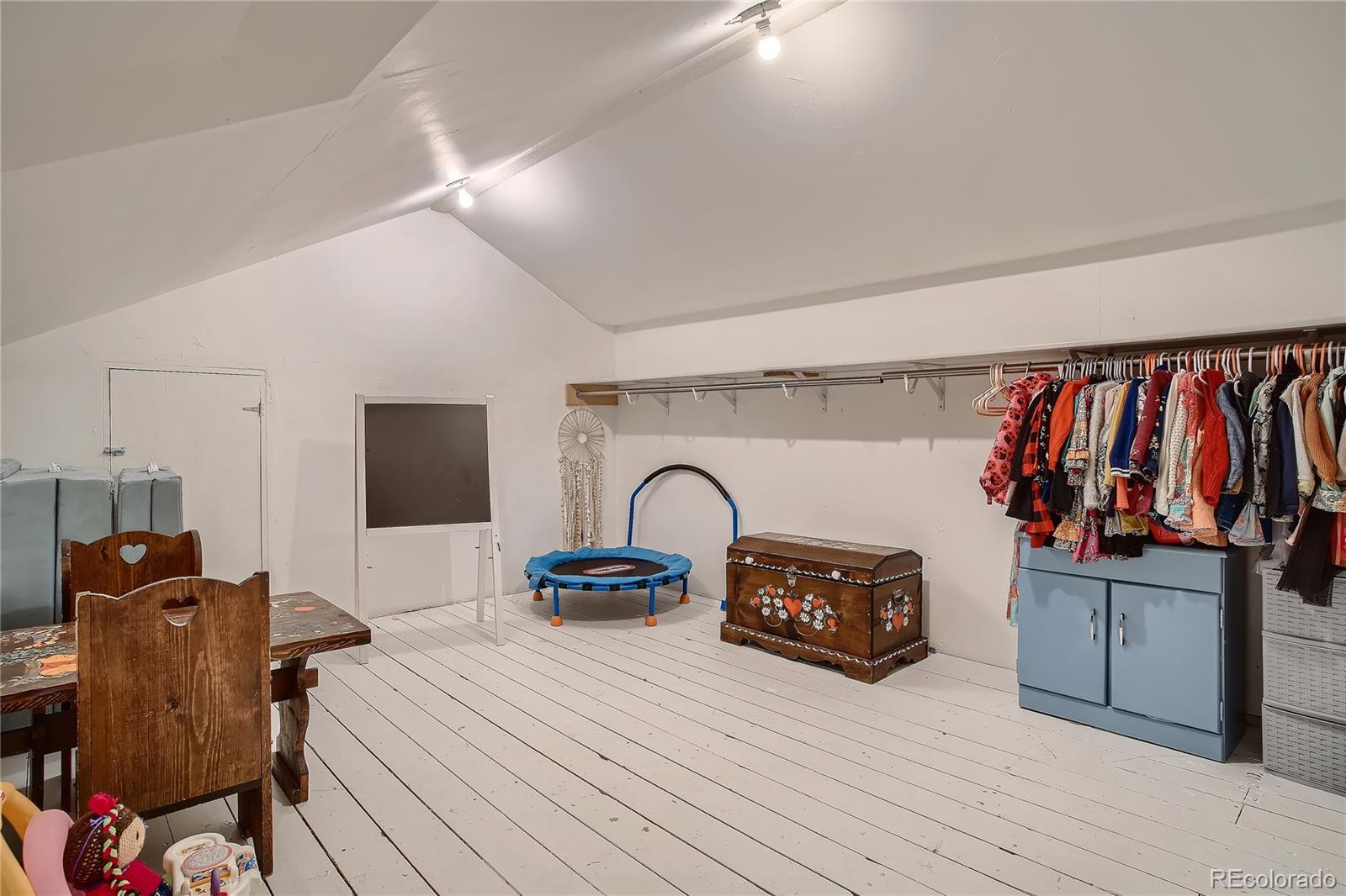 27951 Columbine Road Evergreen, CO 80439 - Photo 15 of 28 Gallery Image 15