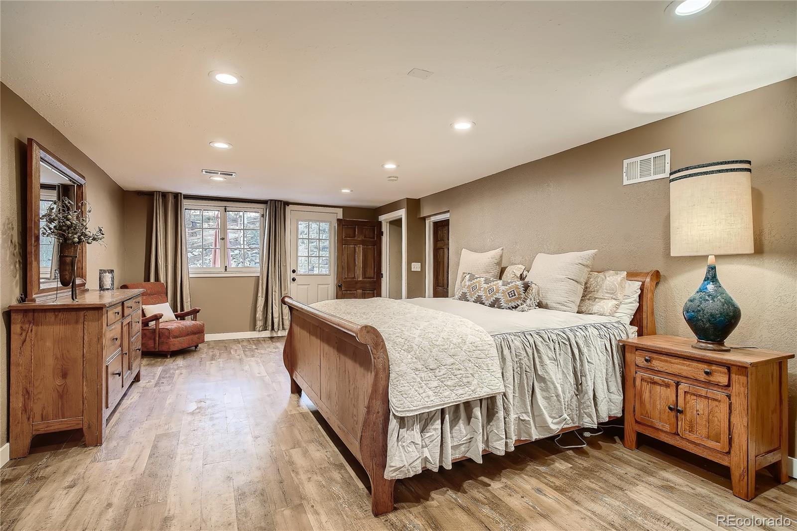27951 Columbine Road Evergreen, CO 80439 - Photo 18 of 28 Gallery Image 18