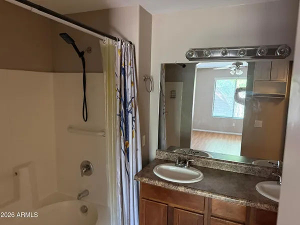 $1,600 | 816 West Mid Way Street, Coolidge, AZ 85128