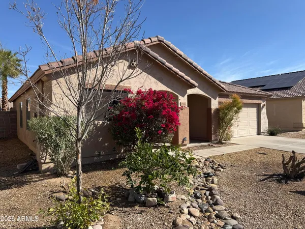 $1,600 | 816 West Mid Way Street, Coolidge, AZ 85128